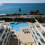Hotel Luar