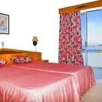 Hotel Luar