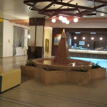 Otel Luar