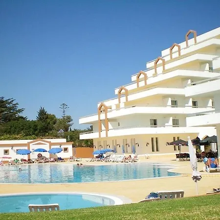 Otel Luar 3*