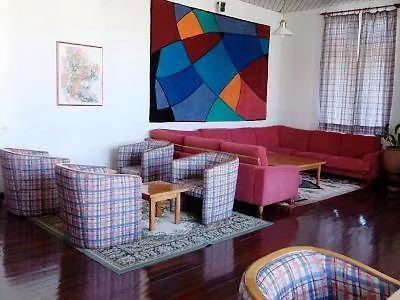 Luar ホテル ポルティマン